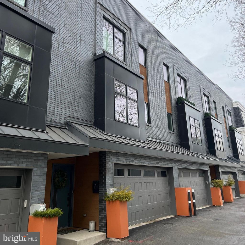 Photo of 263 Hermitage St #6, PHILADELPHIA, PA 19127 (MLS # PAPH2584584)