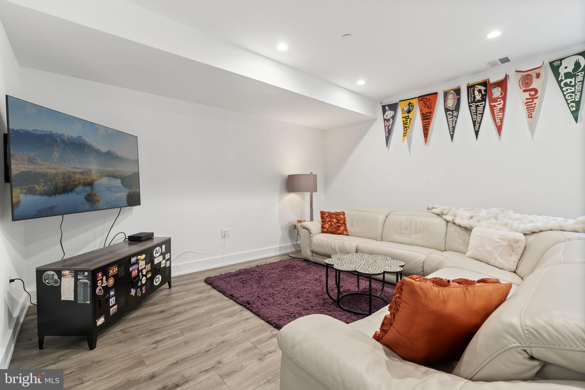 MANAYUNK - Residential