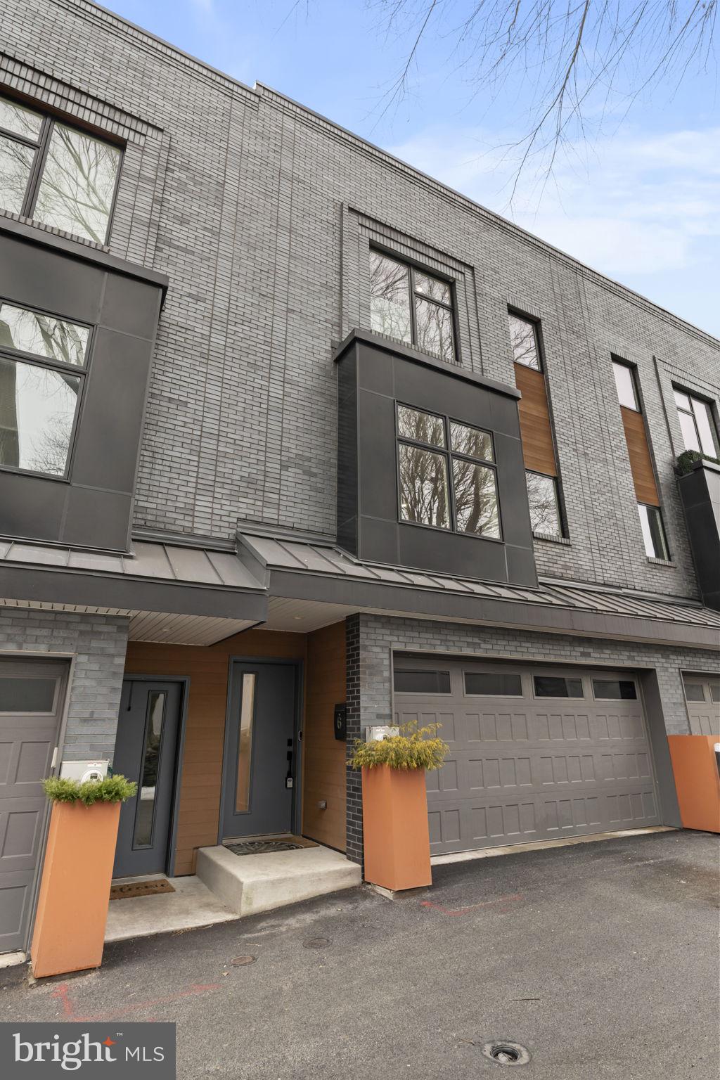 MANAYUNK - Residential