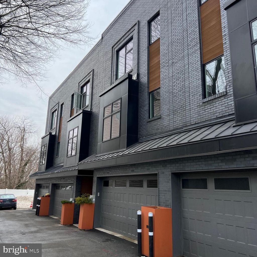 Photo of 263 Hermitage St #6, PHILADELPHIA, PA 19127 (MLS # PAPH2584584)