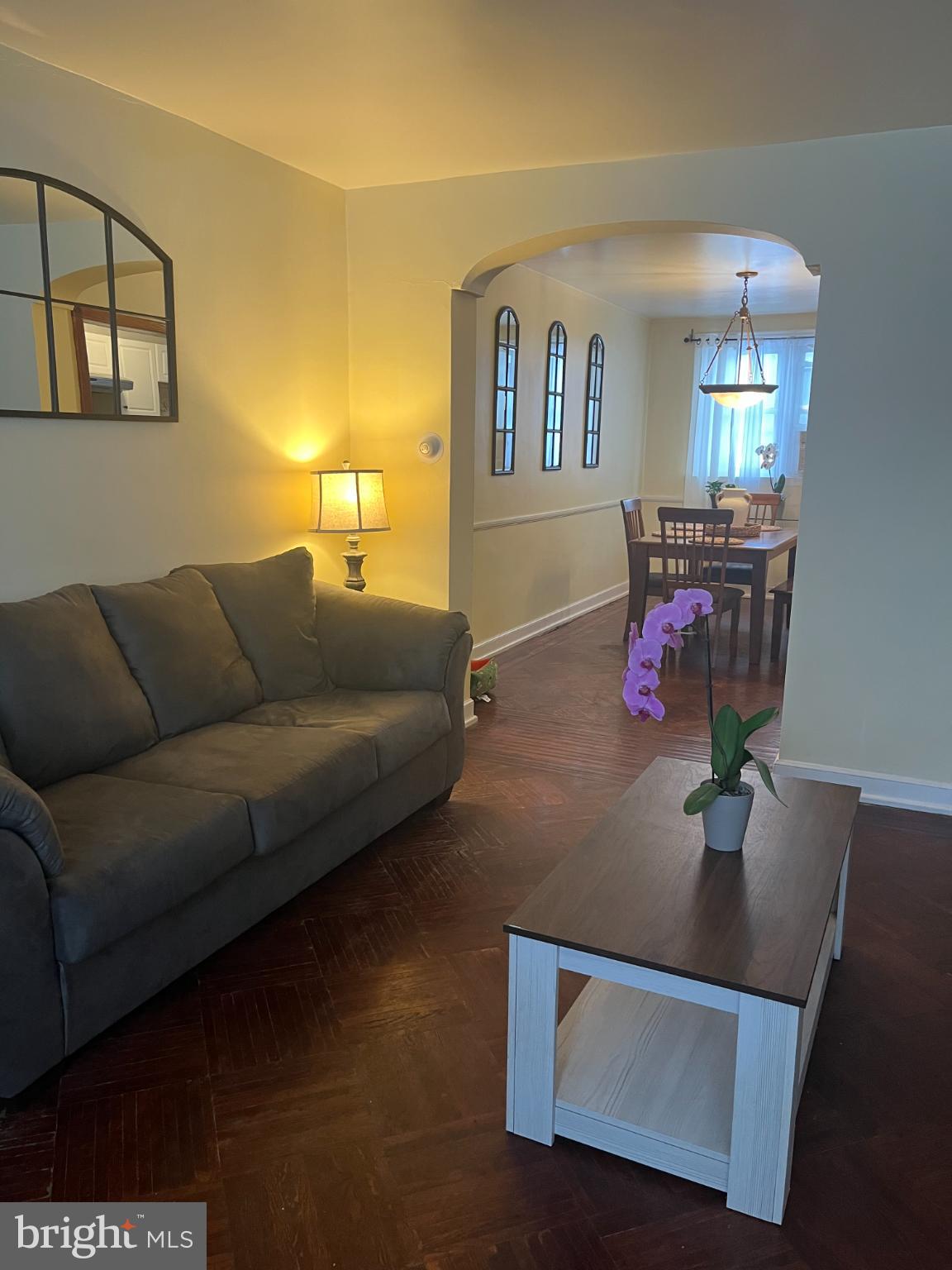 LAWNDALE - Residential