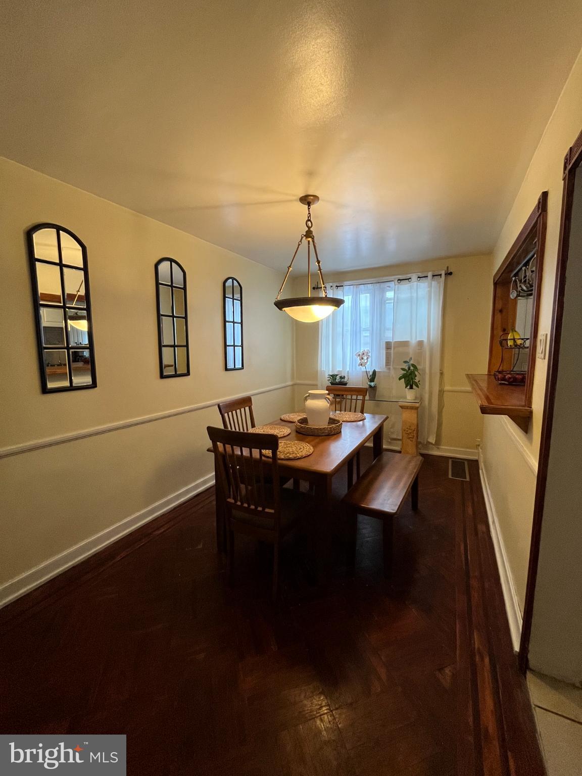 LAWNDALE - Residential