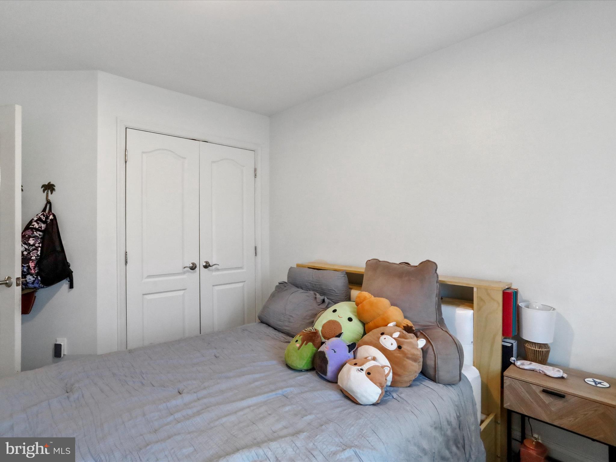 ROLLING HILLS ESTATES - Residential