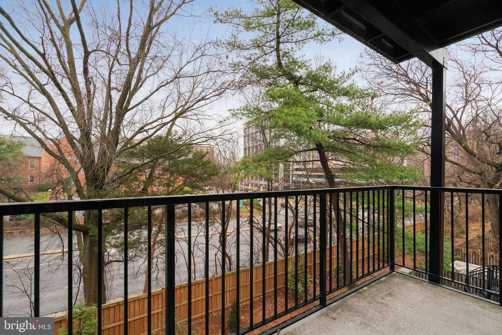 FAIRLINGTON VILLAGE - Residential