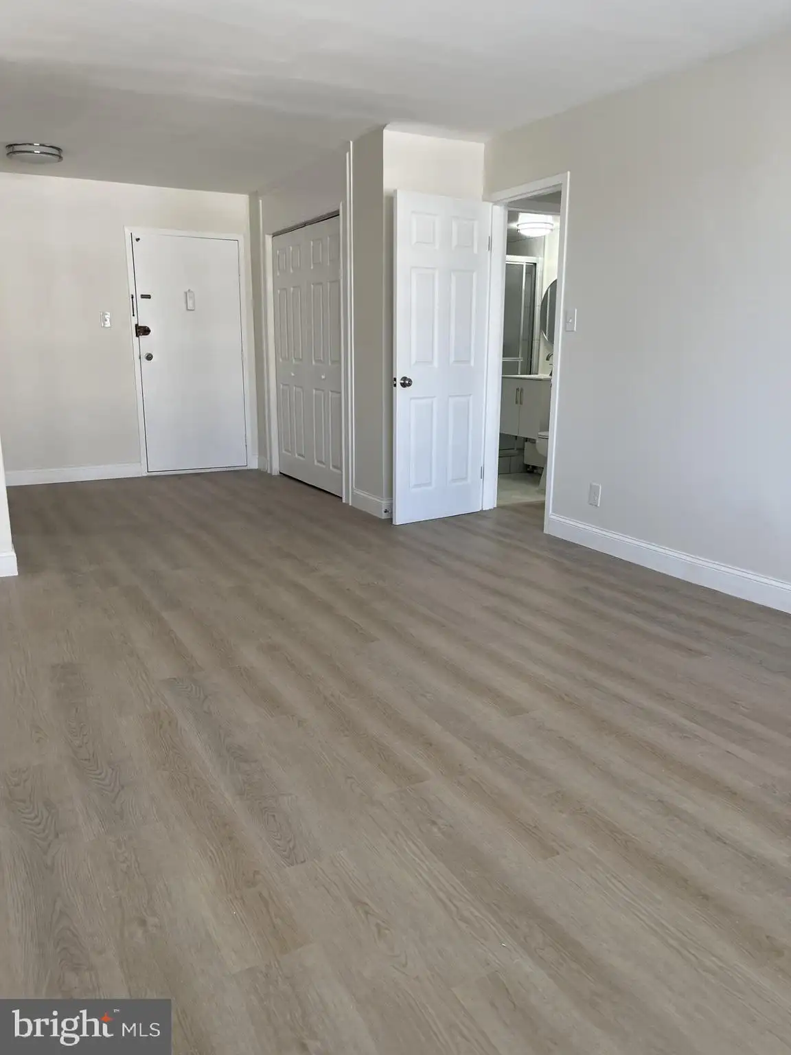 Additional image 15 of 2401 H Street NW Unit 807, Washington, DC 20037