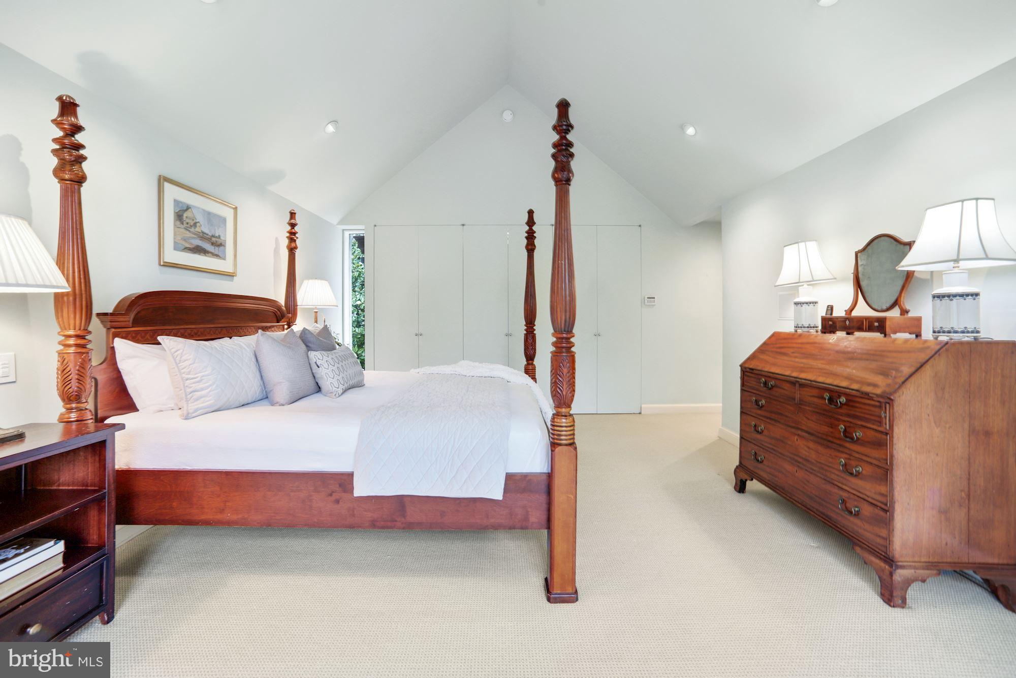 SPRING VALLEY - Residential