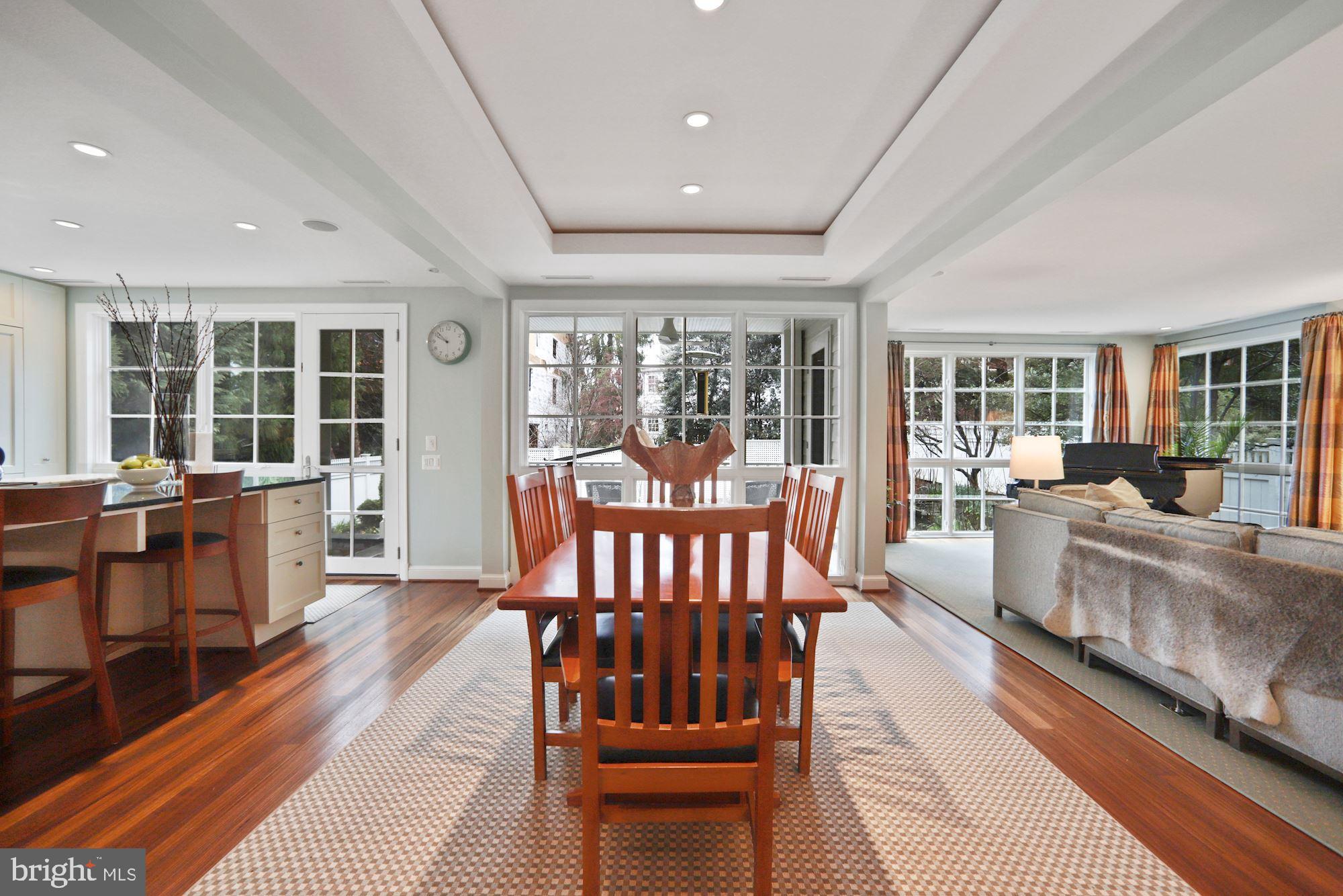 SPRING VALLEY - Residential