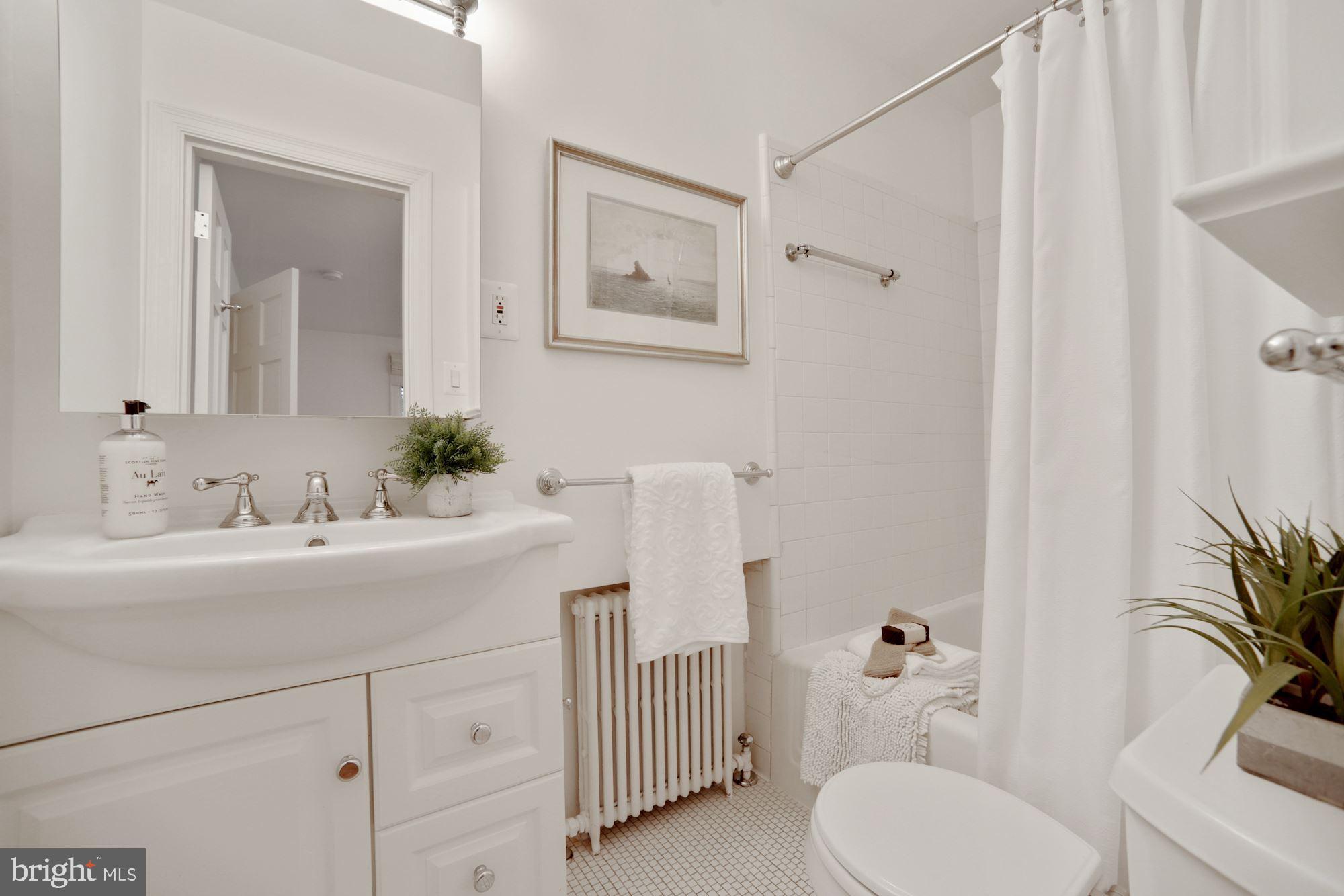 SPRING VALLEY - Residential