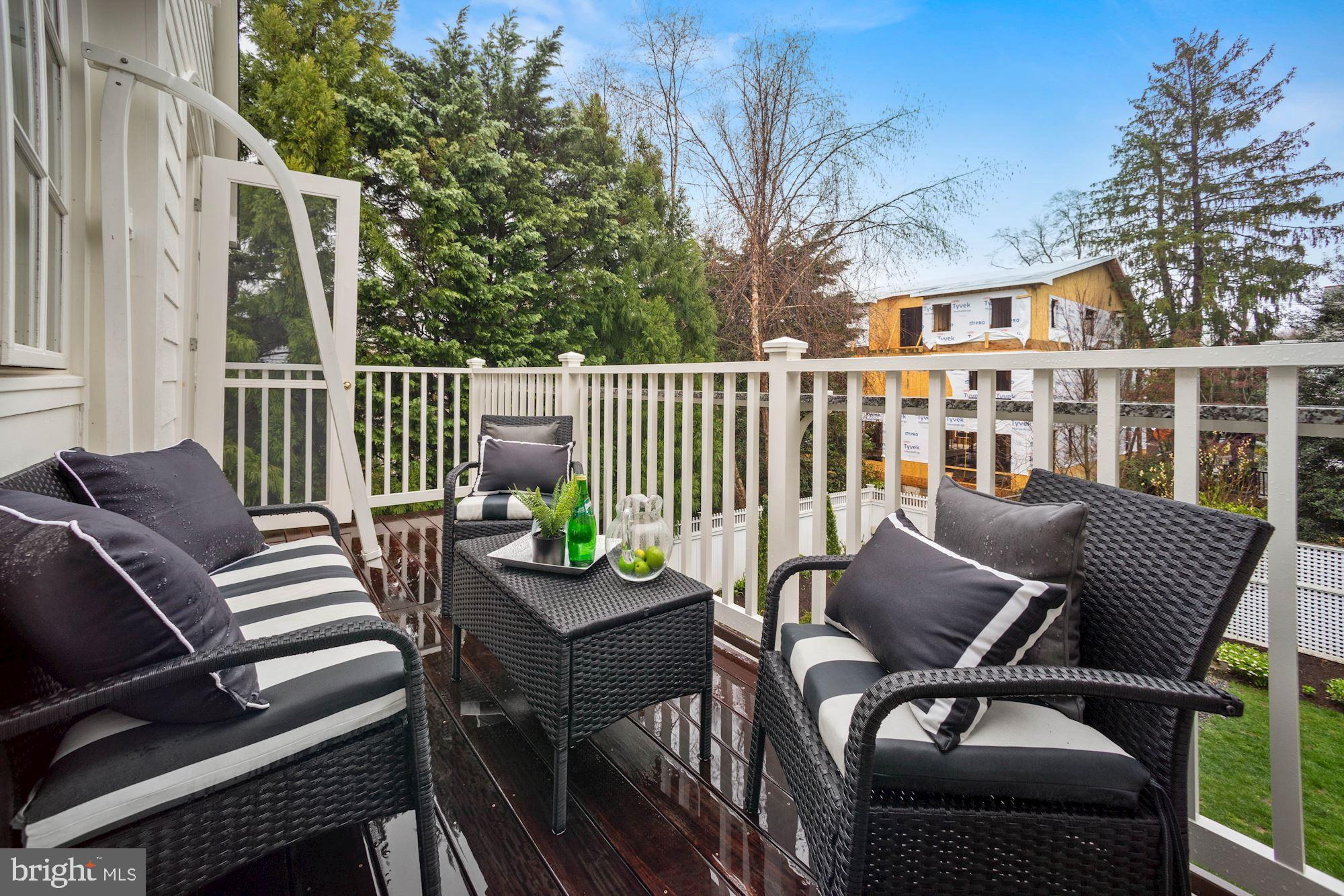 SPRING VALLEY - Residential