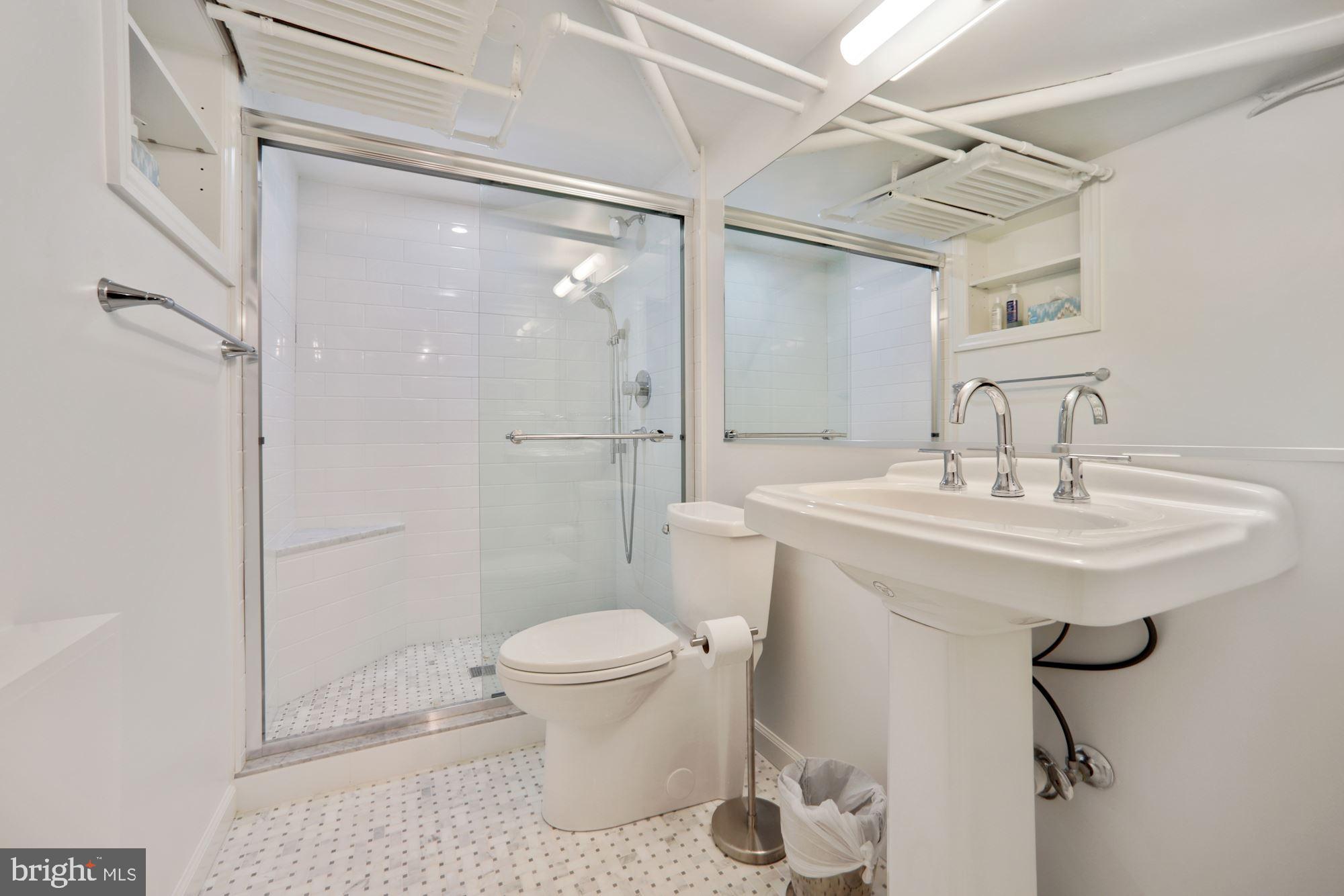 SPRING VALLEY - Residential