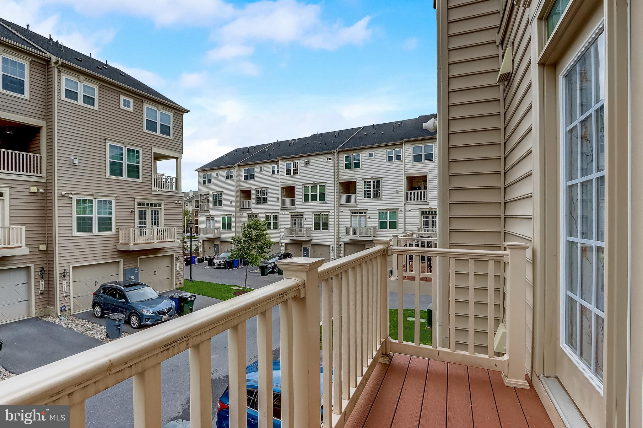 GREENBELT STATION - Residential