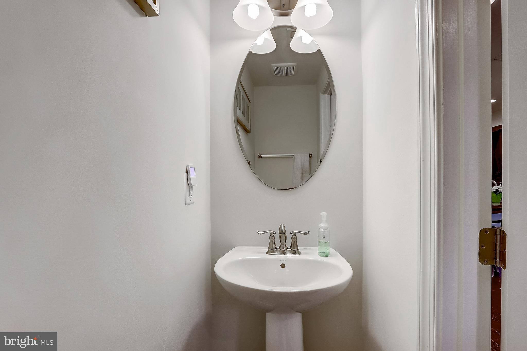 GREENBELT STATION - Residential