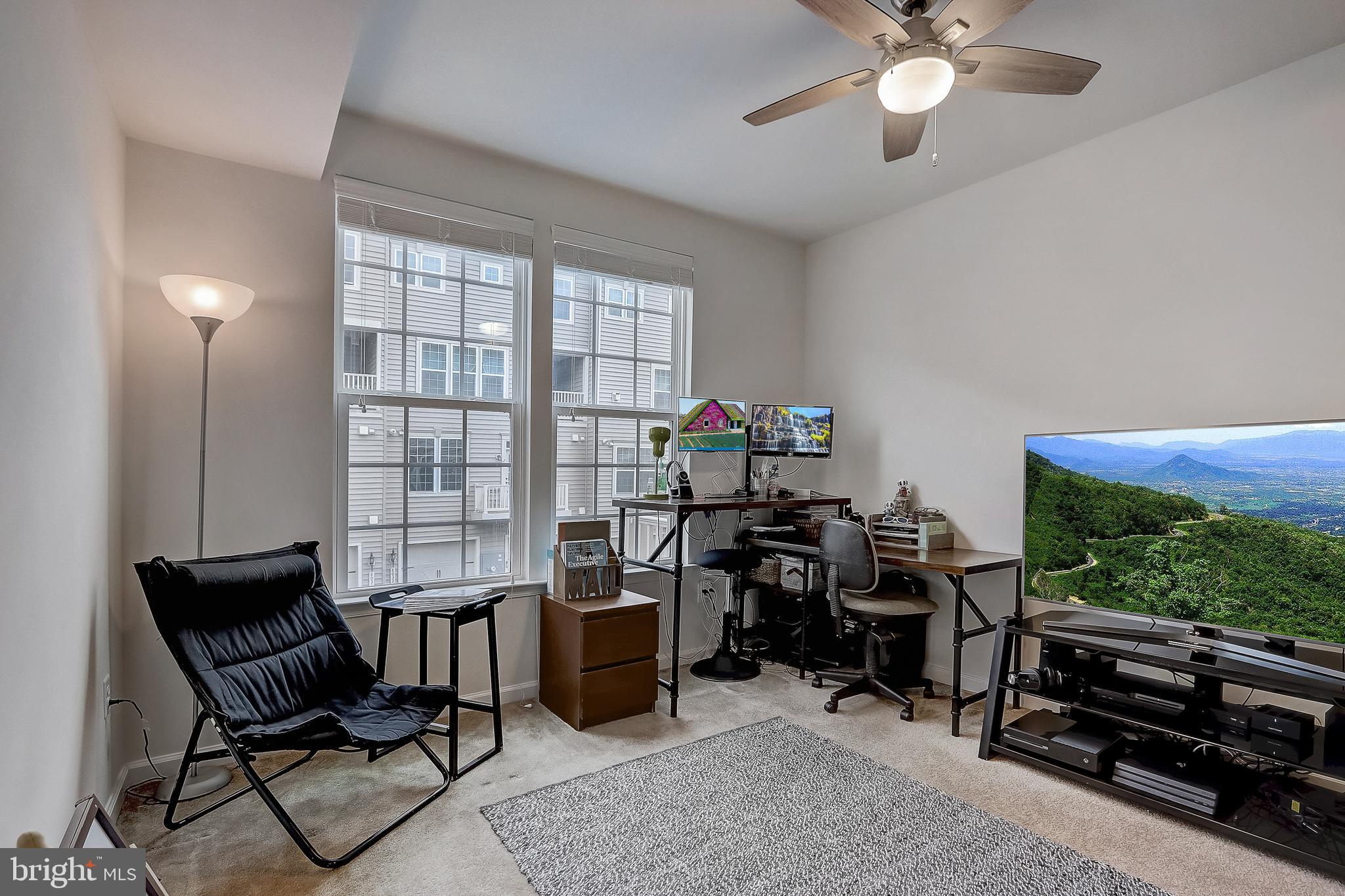 GREENBELT STATION - Residential