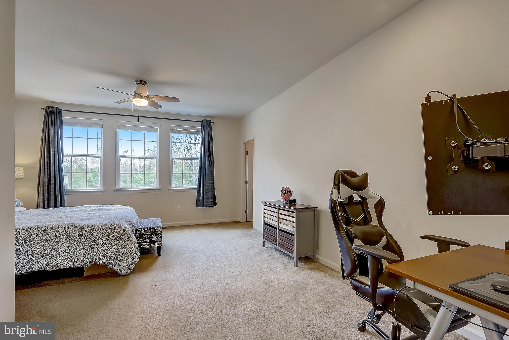 GREENBELT STATION - Residential