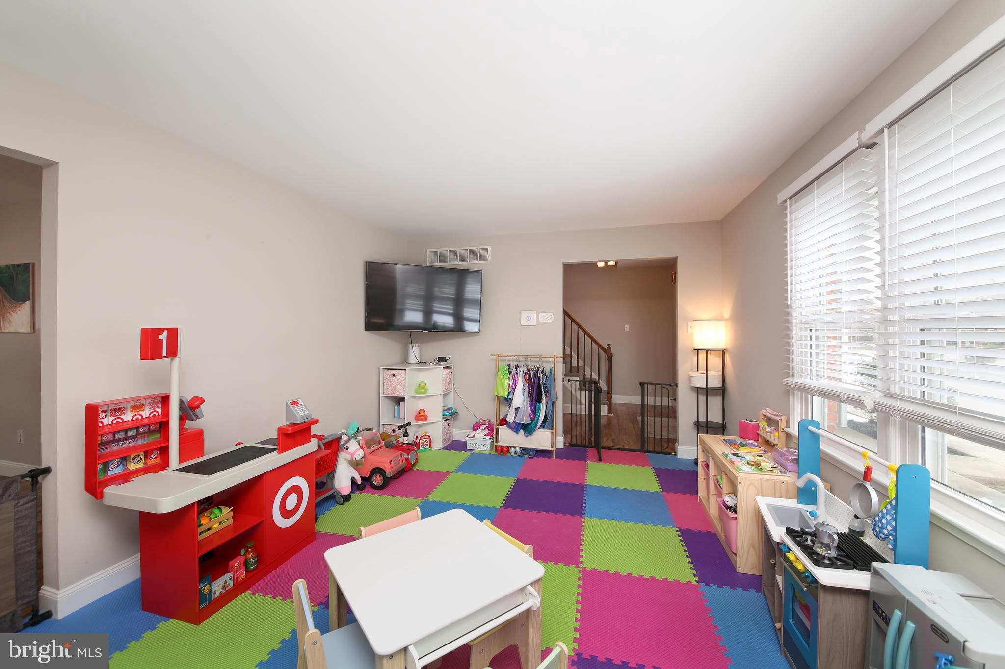 LEXINGTON FARMS - Residential