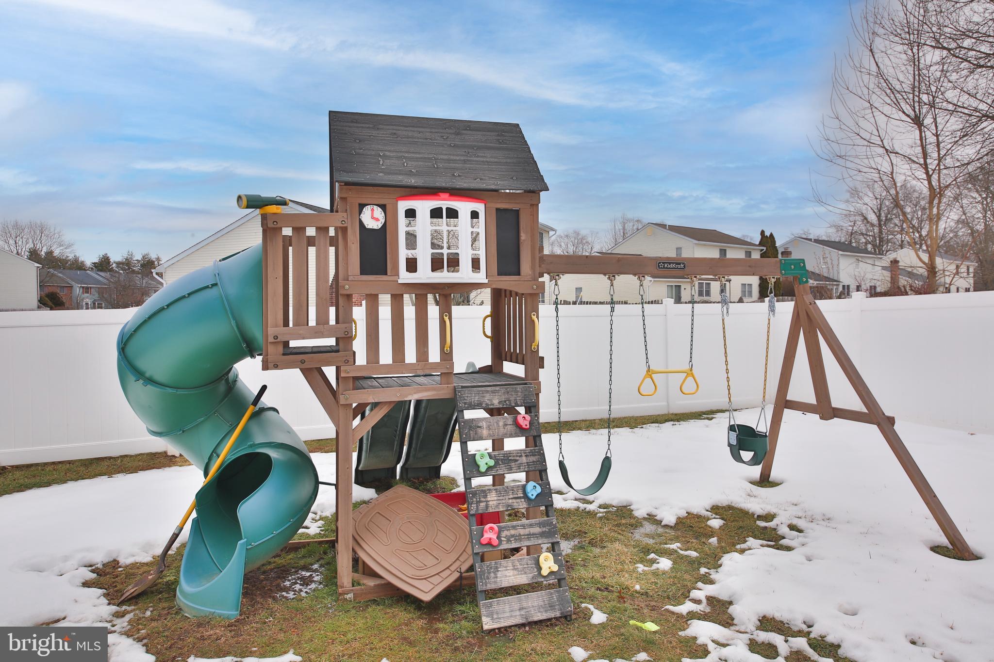 LEXINGTON FARMS - Residential