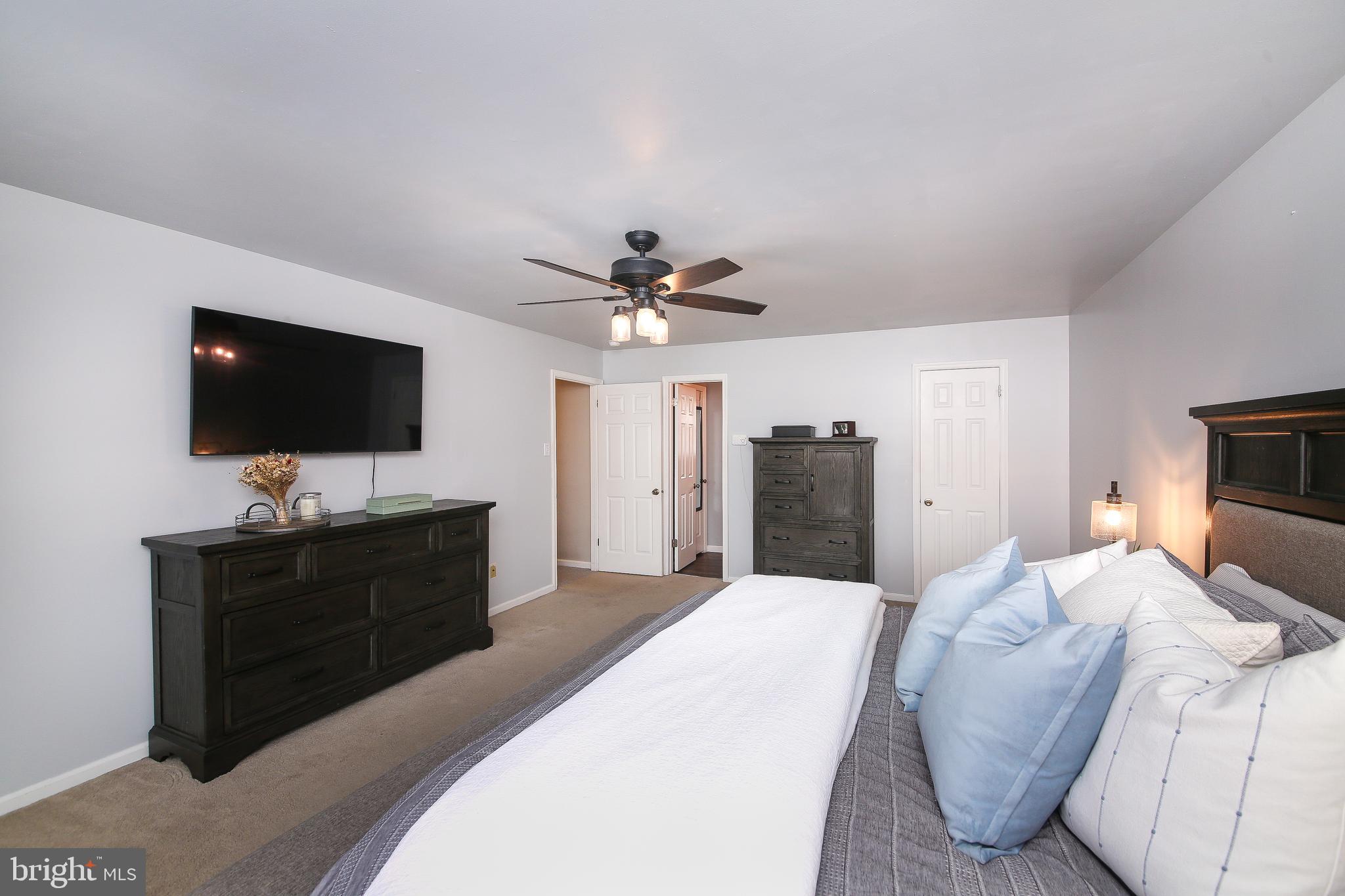 LEXINGTON FARMS - Residential