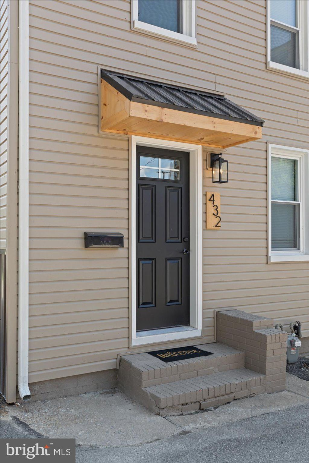 Photo of 432 AVENUE N, COLUMBIA, PA 17512 (MLS # PALA2039584)