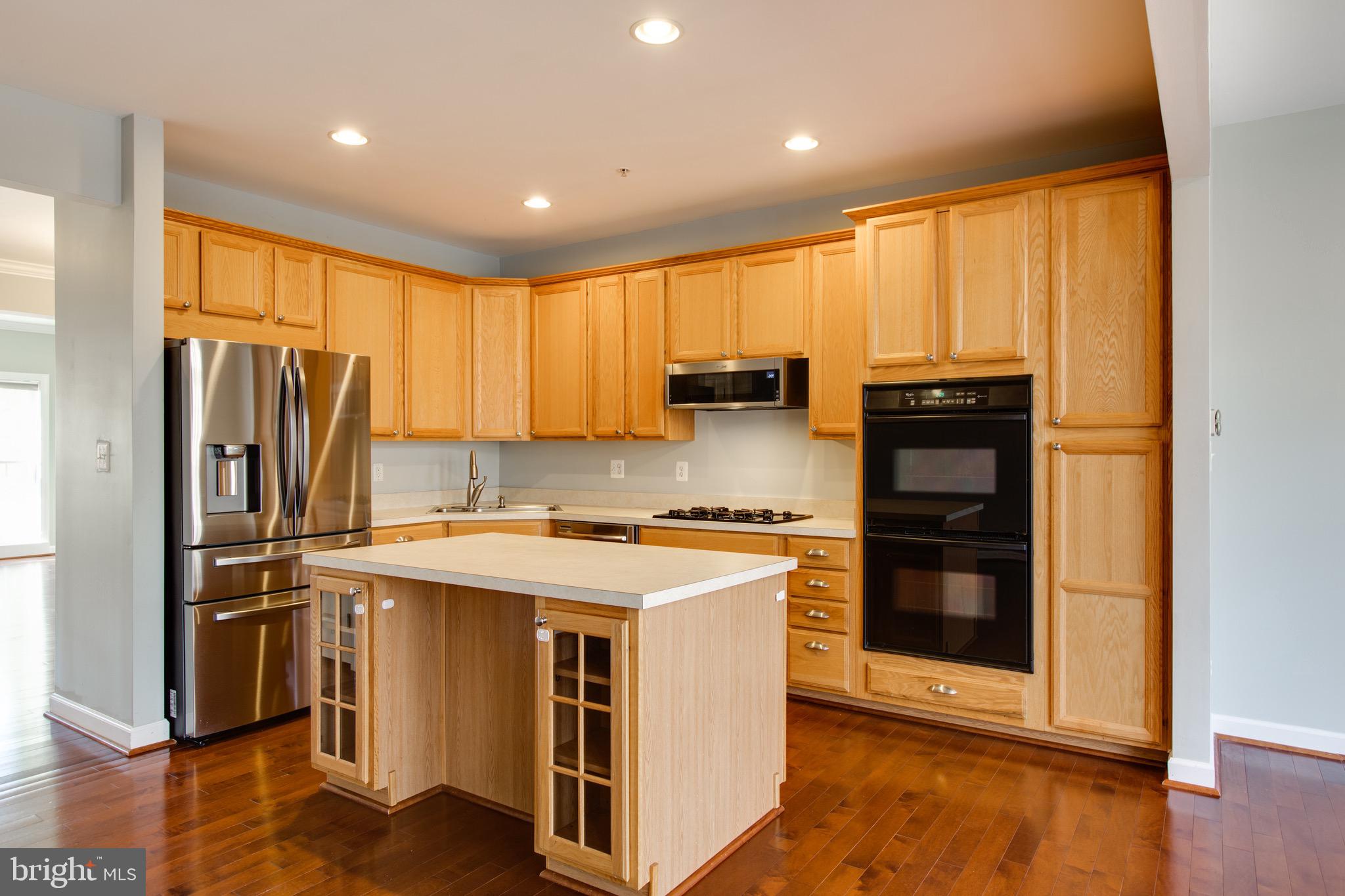 VILLAGES OF DORCHESTER - Residential