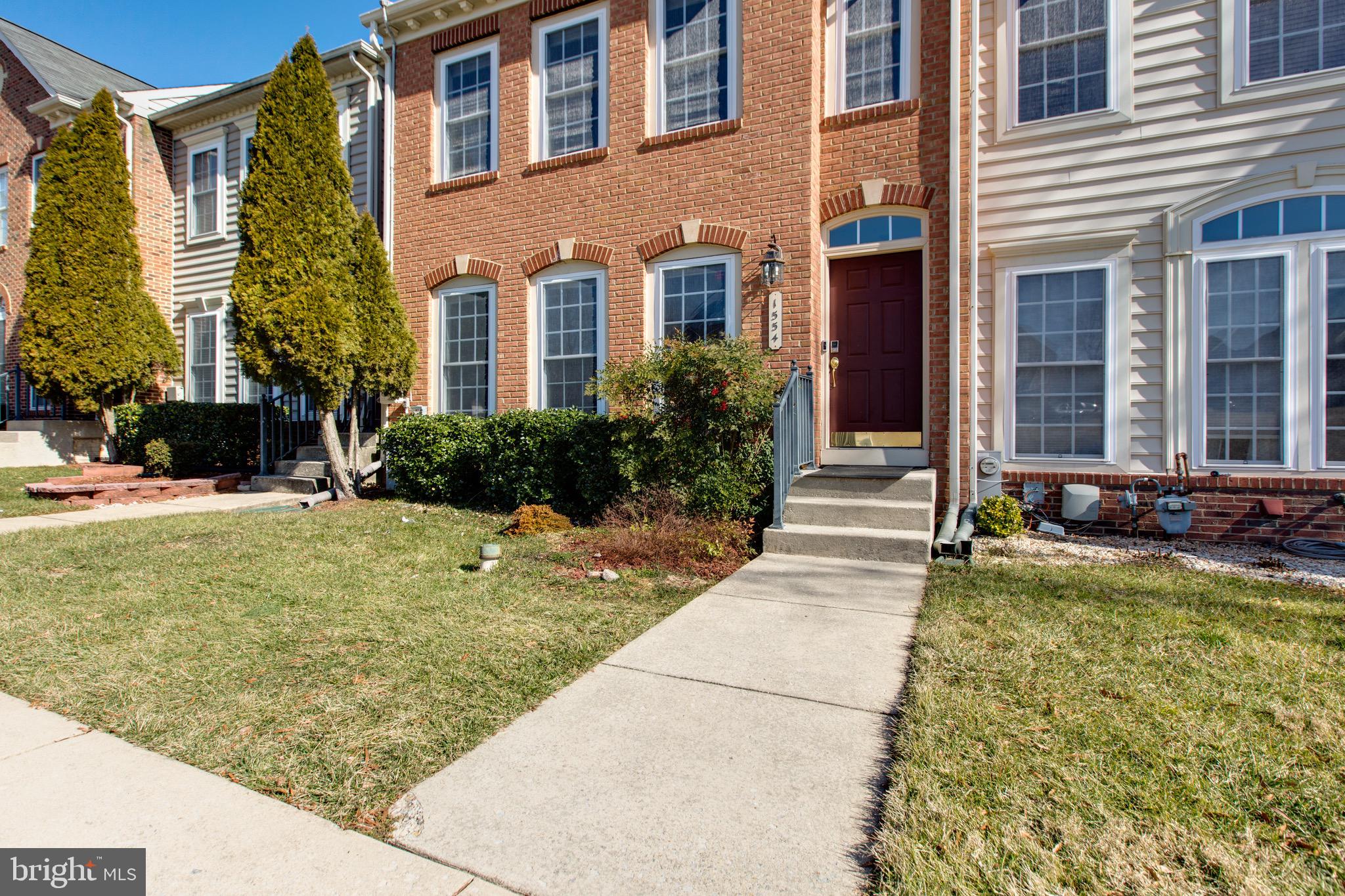 VILLAGES OF DORCHESTER - Residential