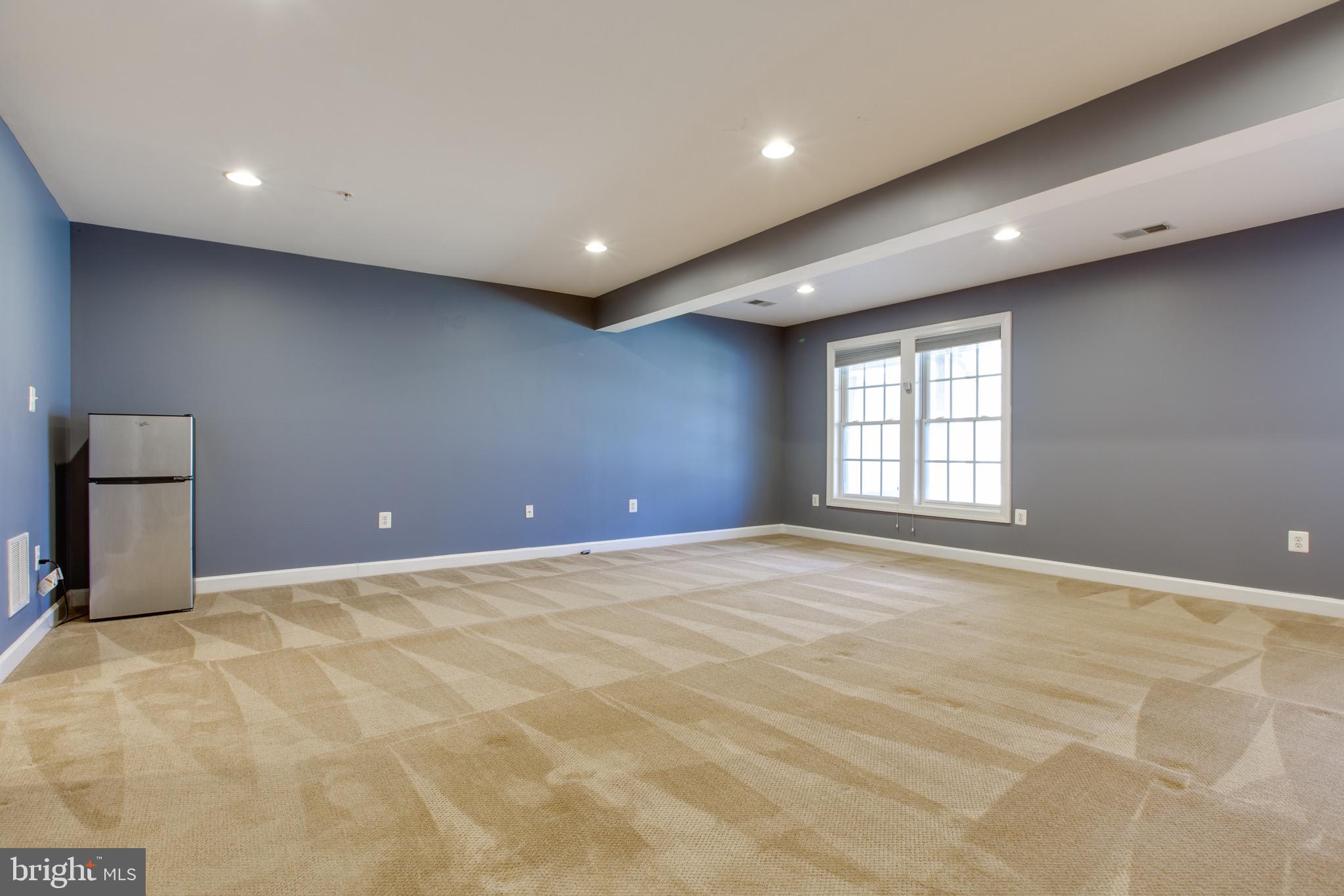 VILLAGES OF DORCHESTER - Residential