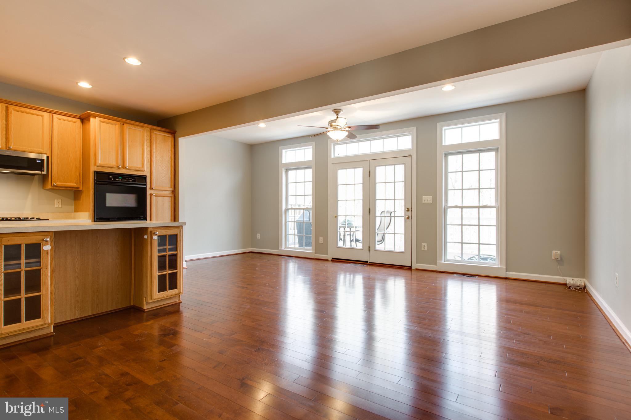 VILLAGES OF DORCHESTER - Residential