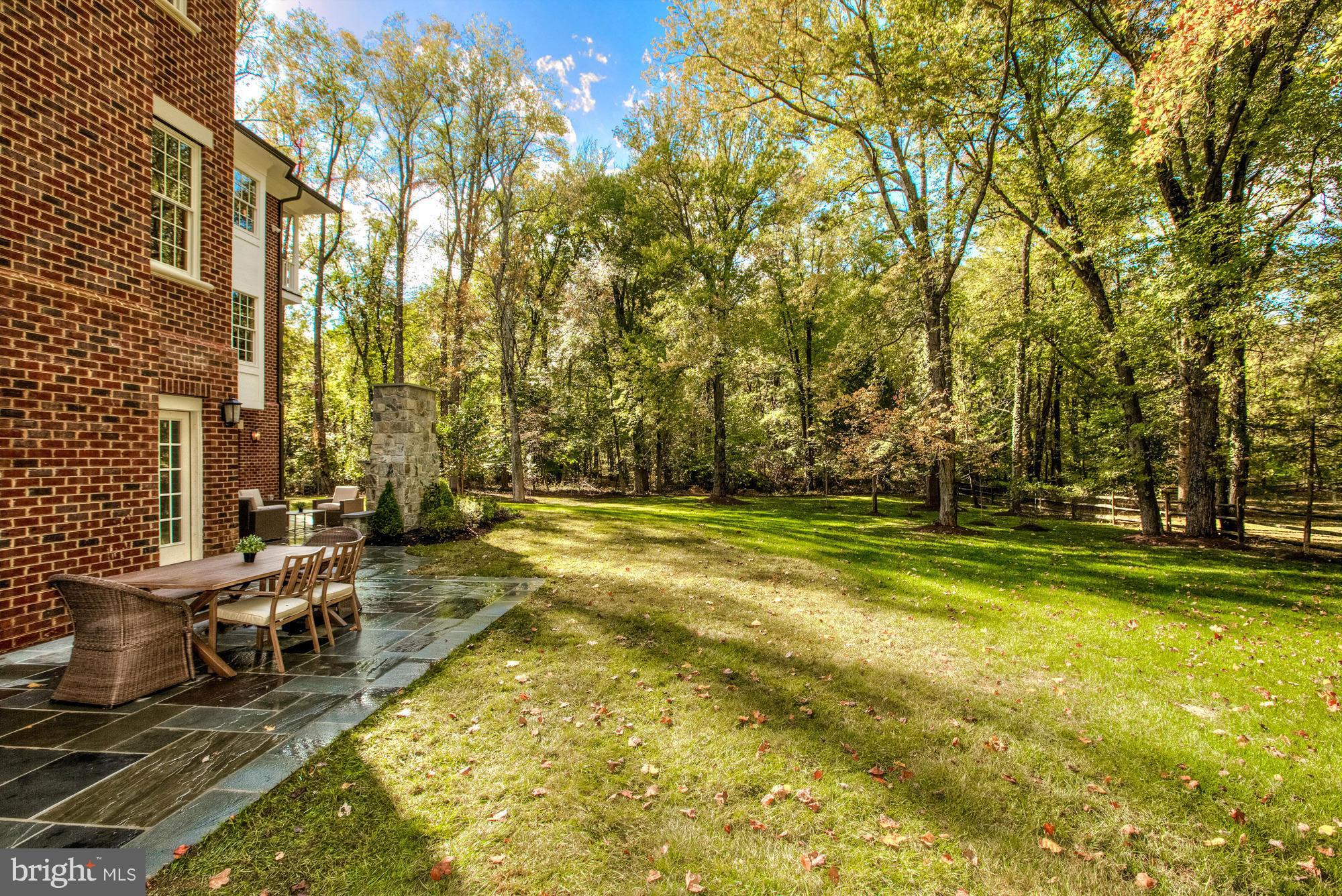 LANGLEY FOREST - Residential