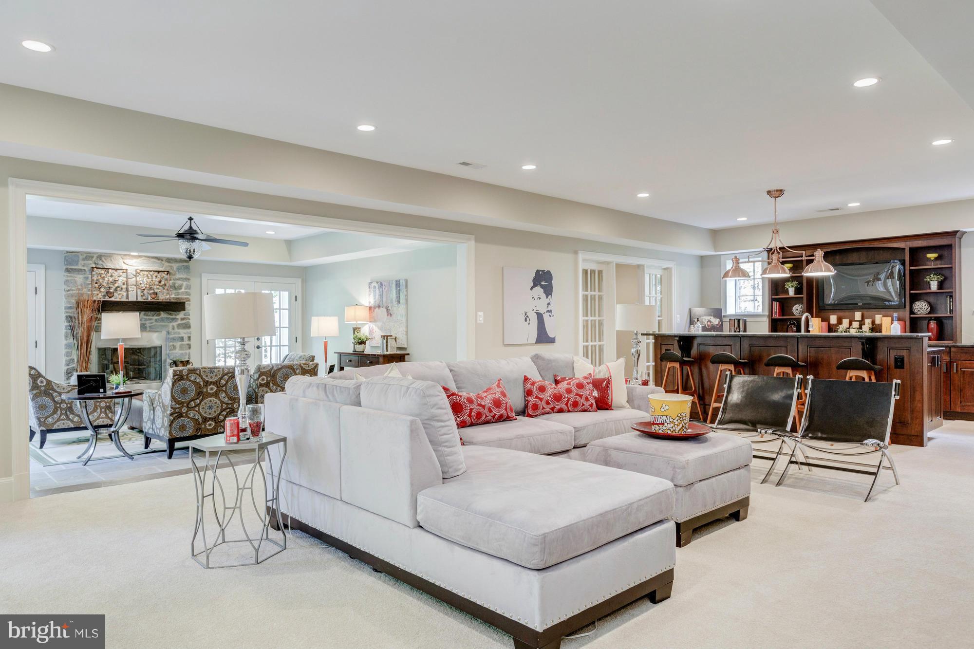 LANGLEY FOREST - Residential