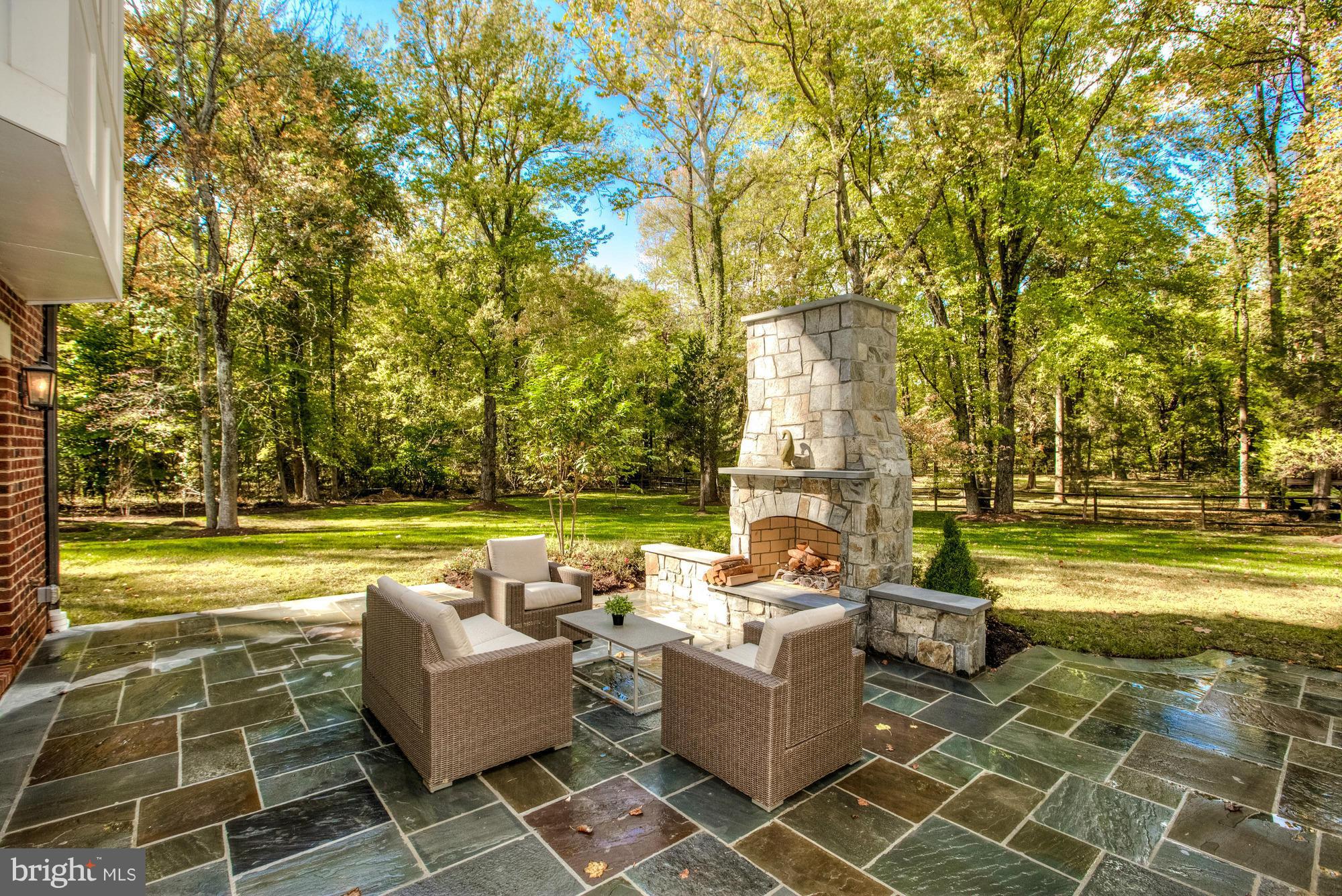 LANGLEY FOREST - Residential