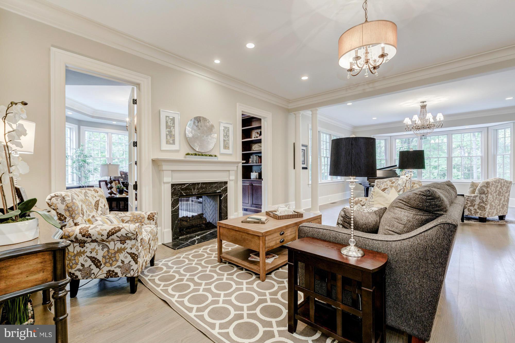 LANGLEY FOREST - Residential