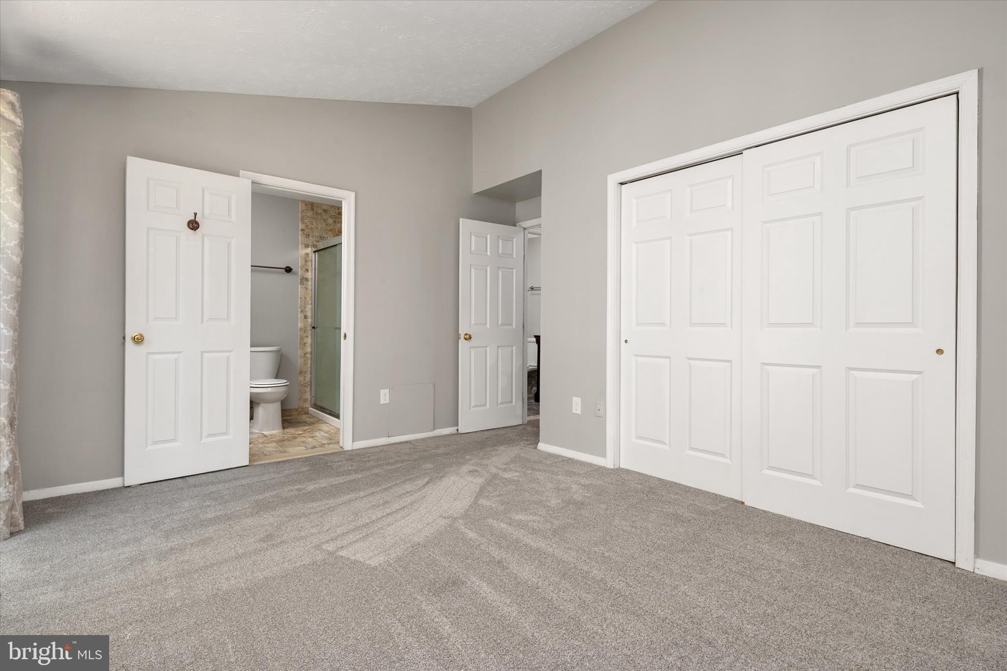 ELIZABETHS LANDING - Residential