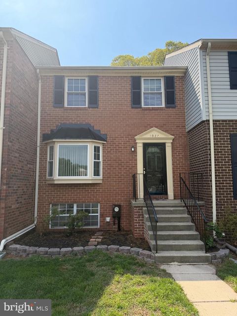 Photo of 1027 Cutler Harbour, PASADENA, MD 21122 (MLS # MDAA2143974)