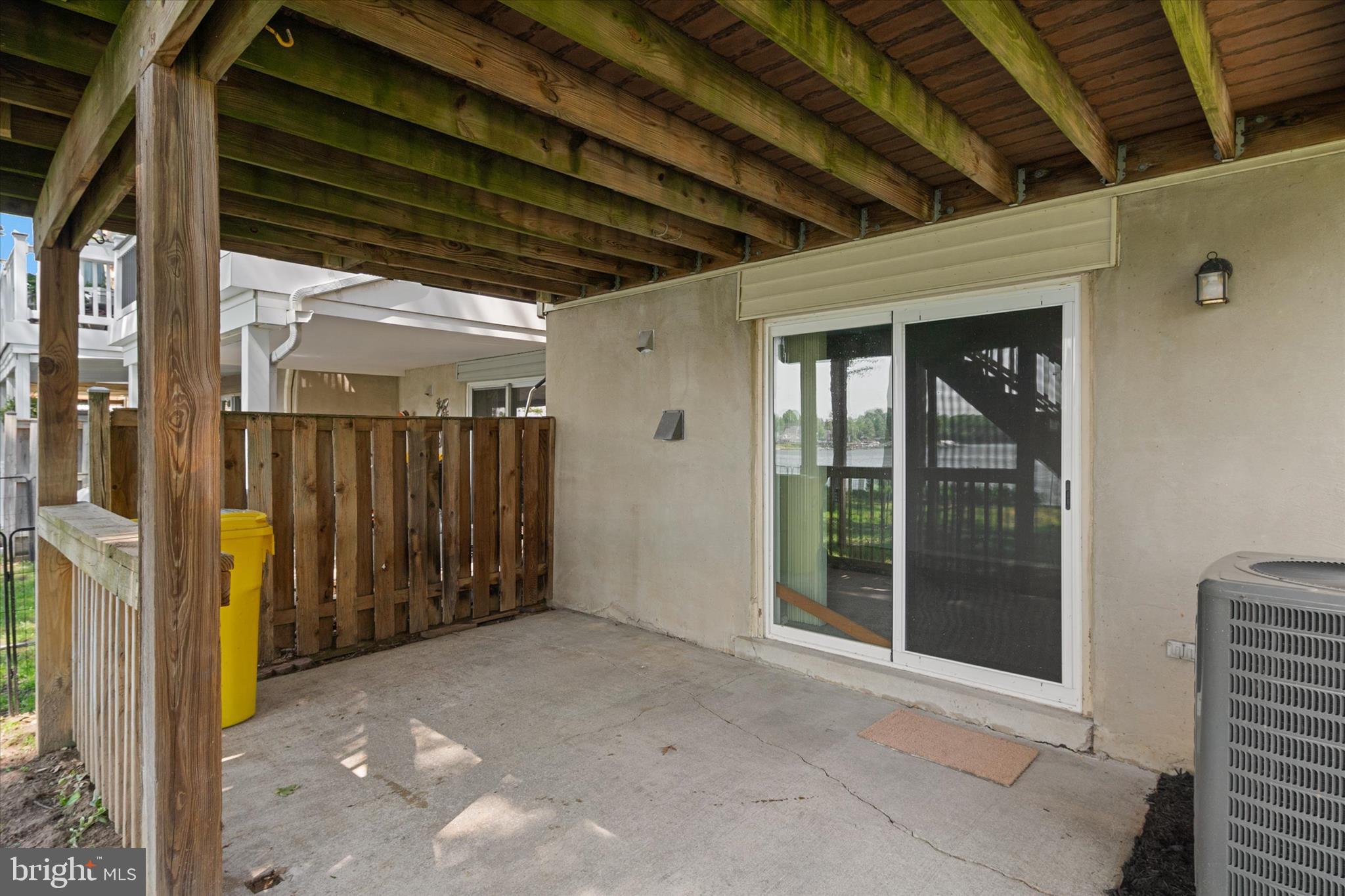ELIZABETHS LANDING - Residential