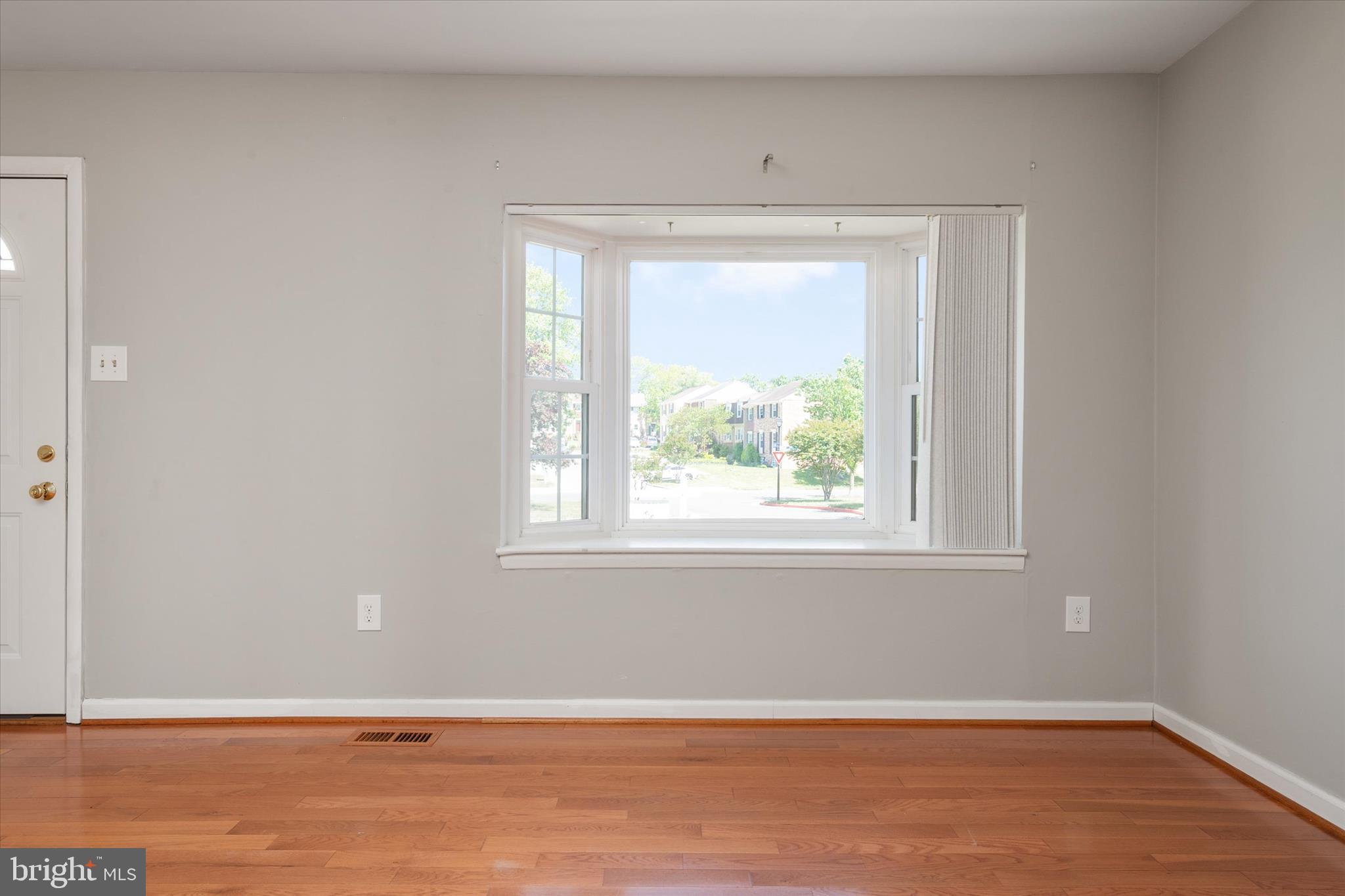 ELIZABETHS LANDING - Residential