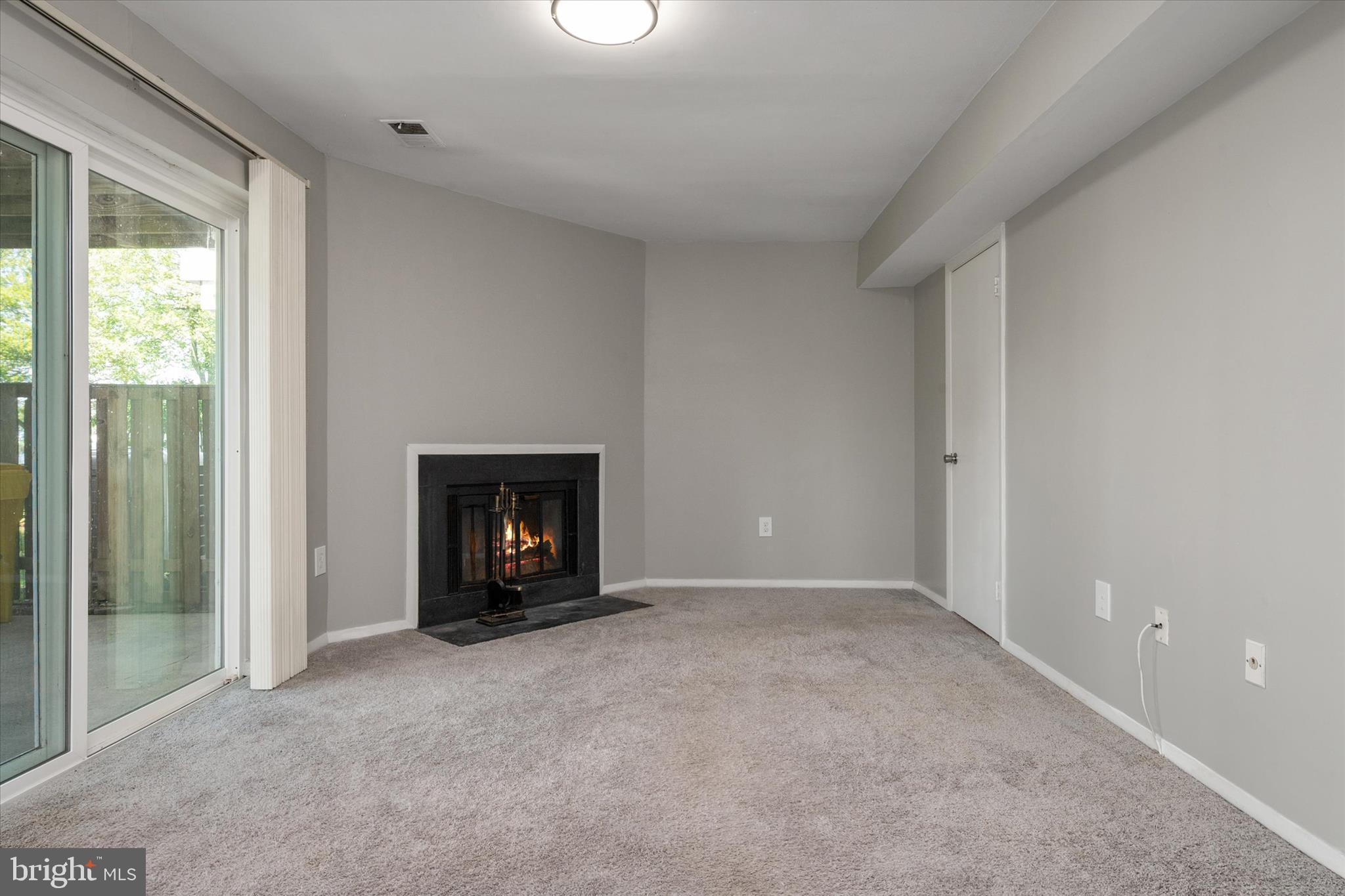 ELIZABETHS LANDING - Residential