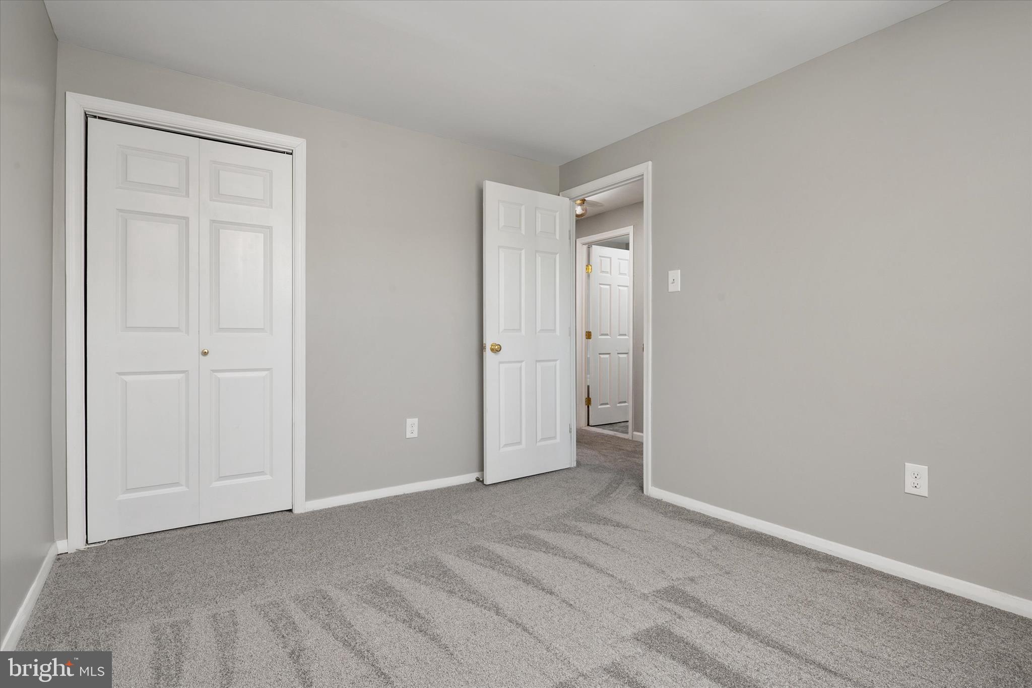 ELIZABETHS LANDING - Residential