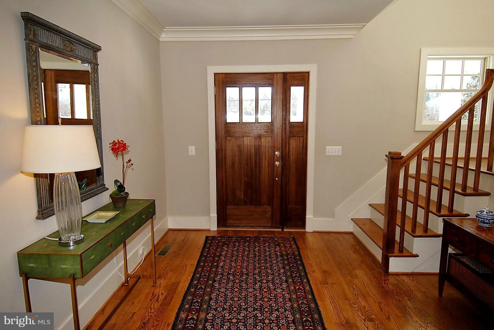 WILLIAMSBURG VILLAGE - Residential