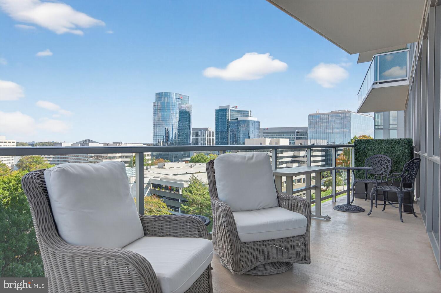 TYSONS CORNER - Residential