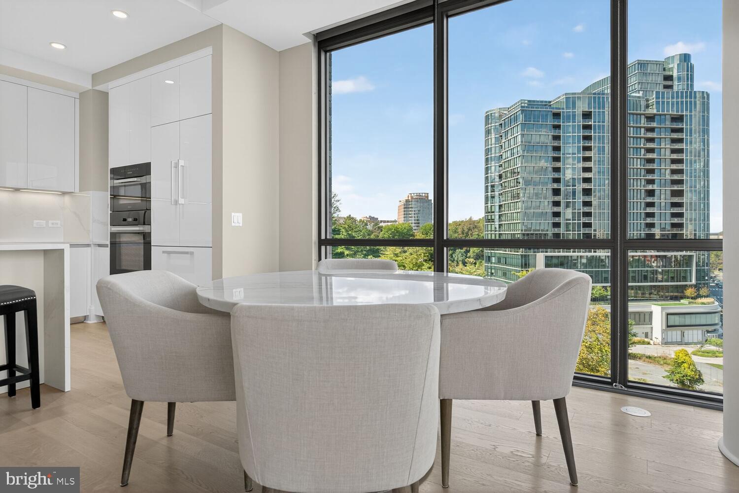 TYSONS CORNER - Residential