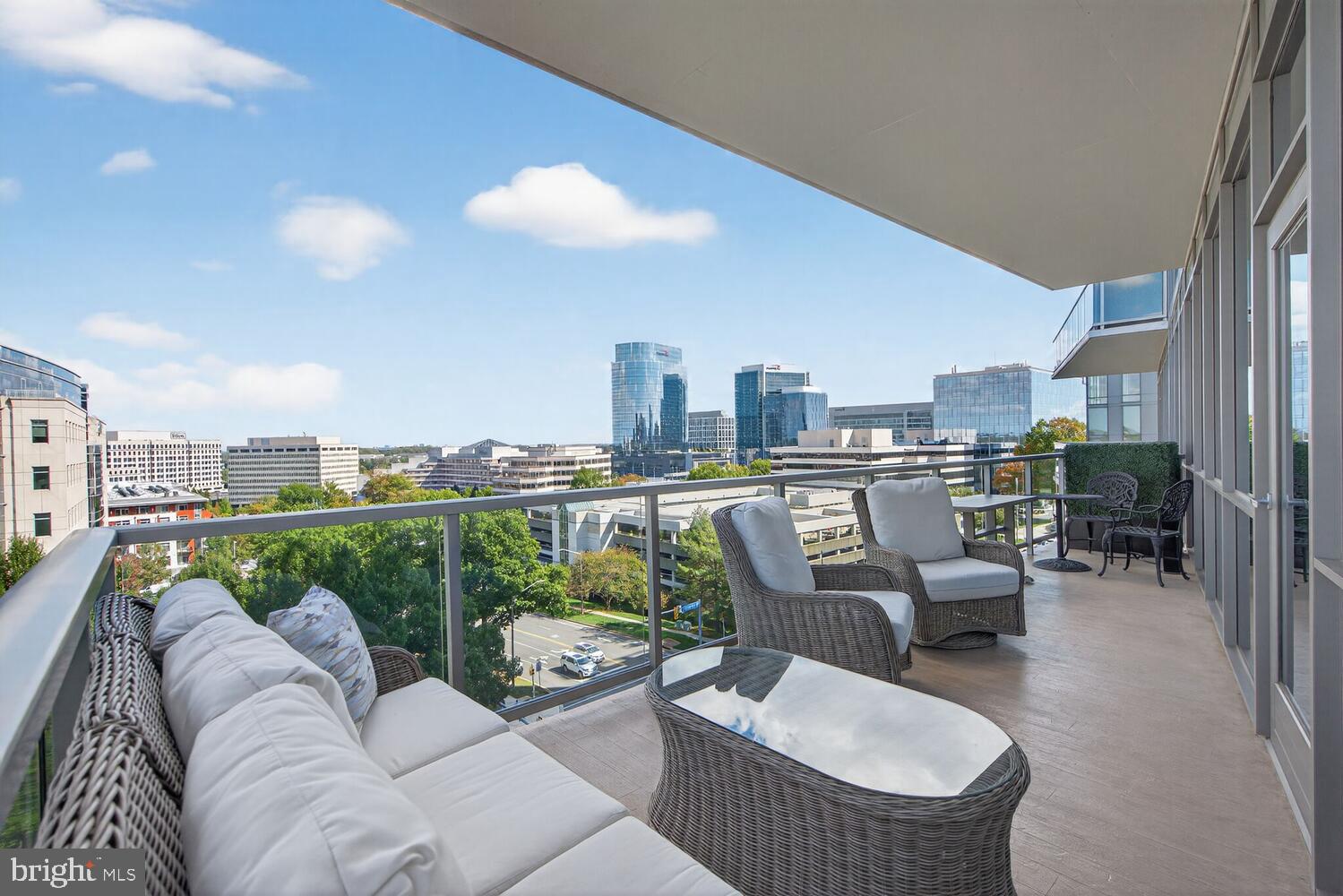 TYSONS CORNER - Residential