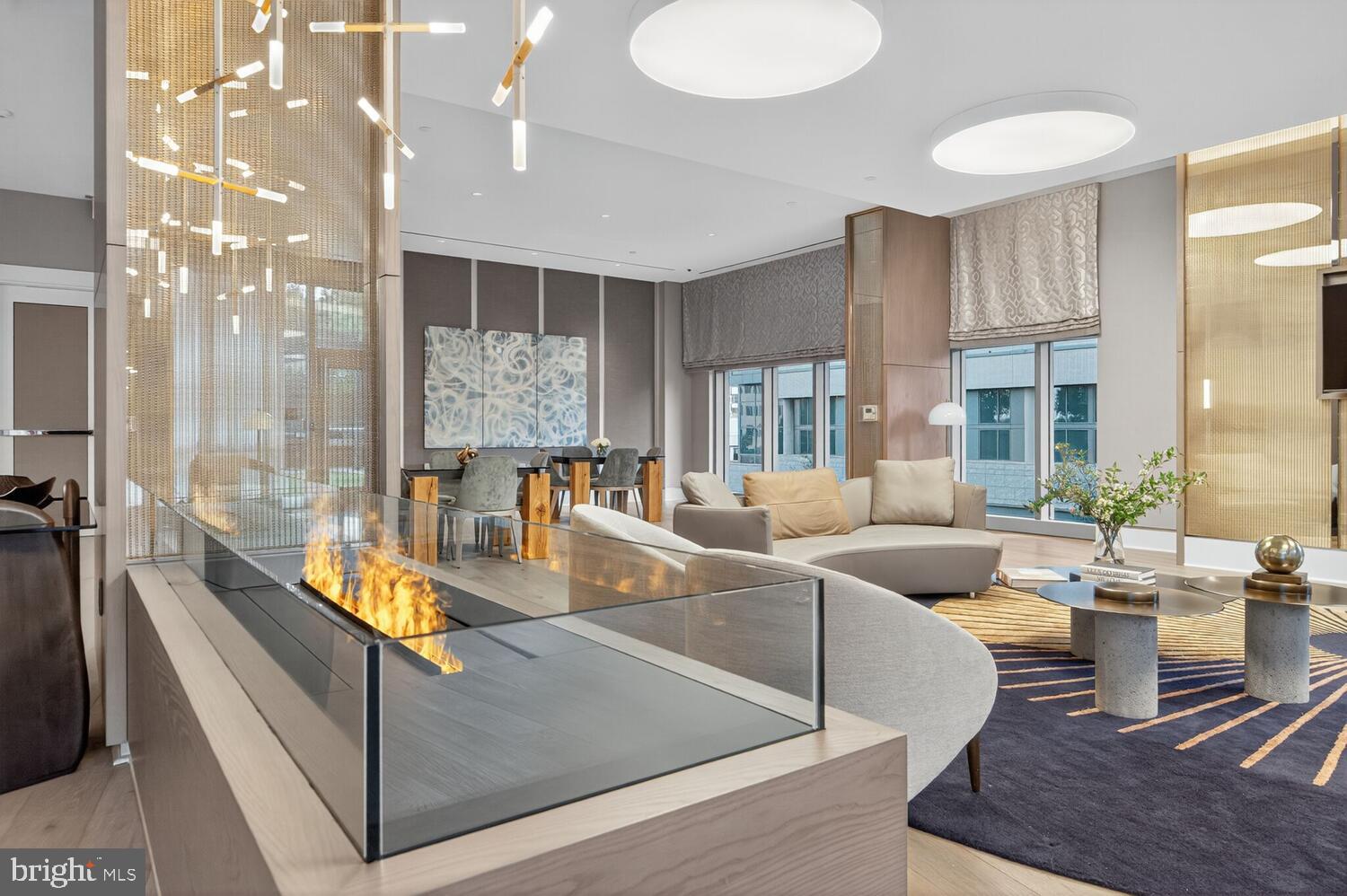 TYSONS CORNER - Residential