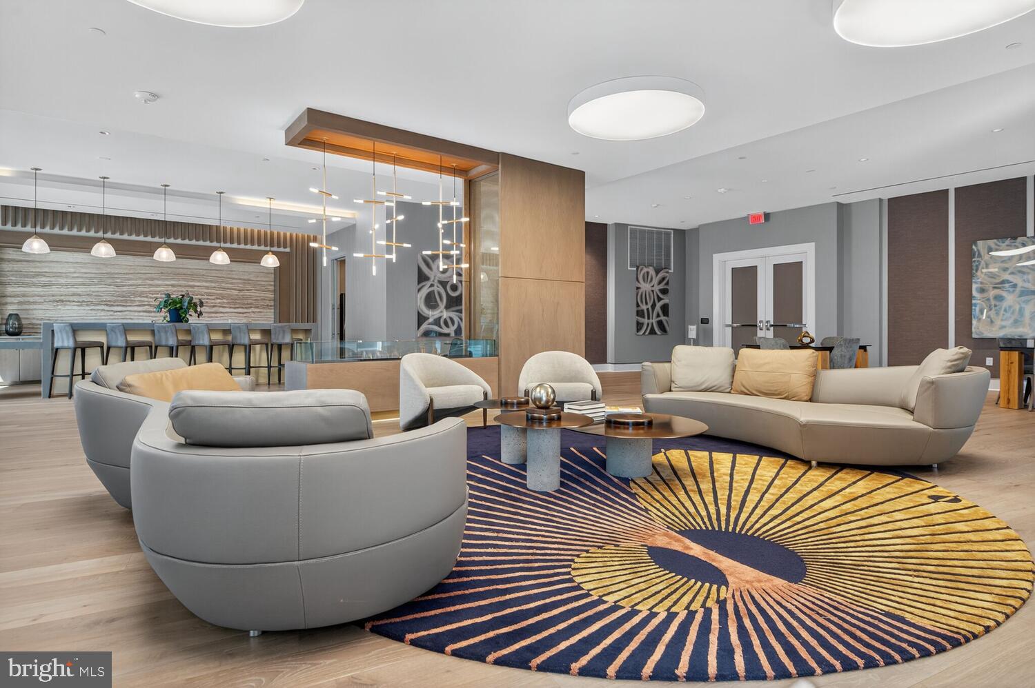 TYSONS CORNER - Residential