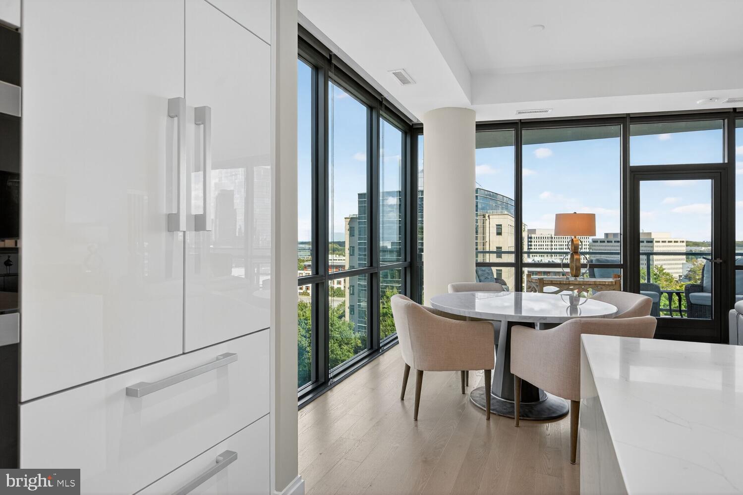 TYSONS CORNER - Residential