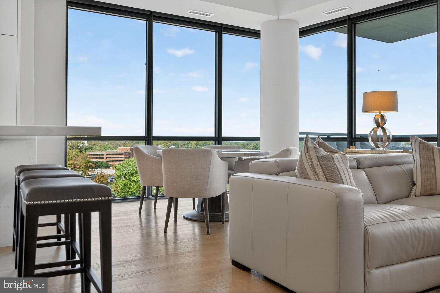 TYSONS CORNER - Residential