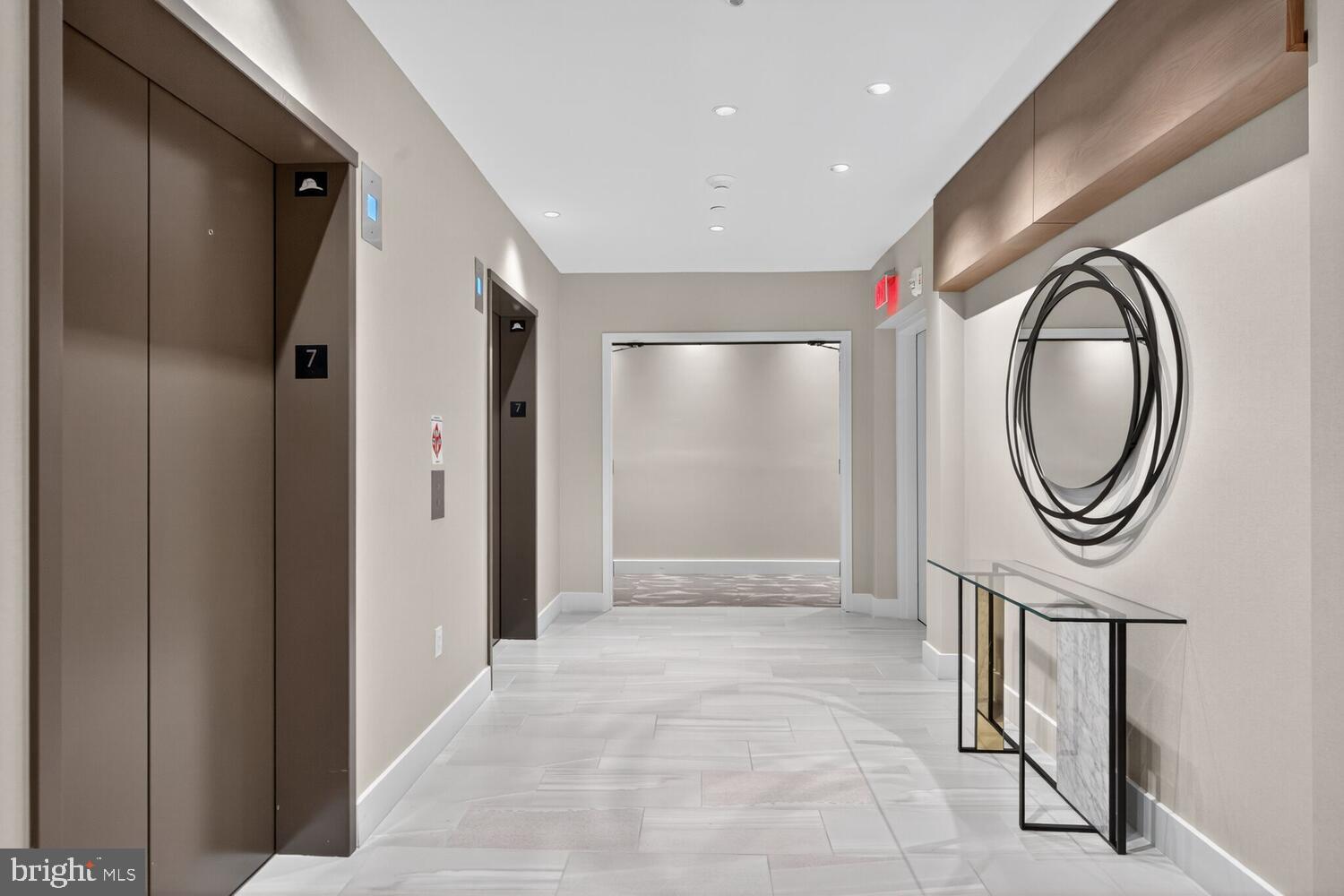 TYSONS CORNER - Residential