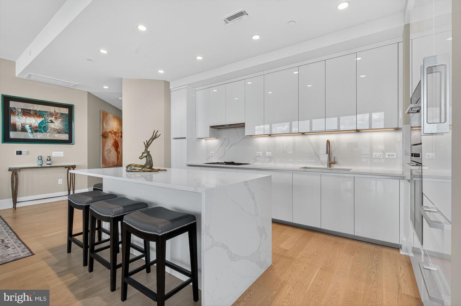 TYSONS CORNER - Residential