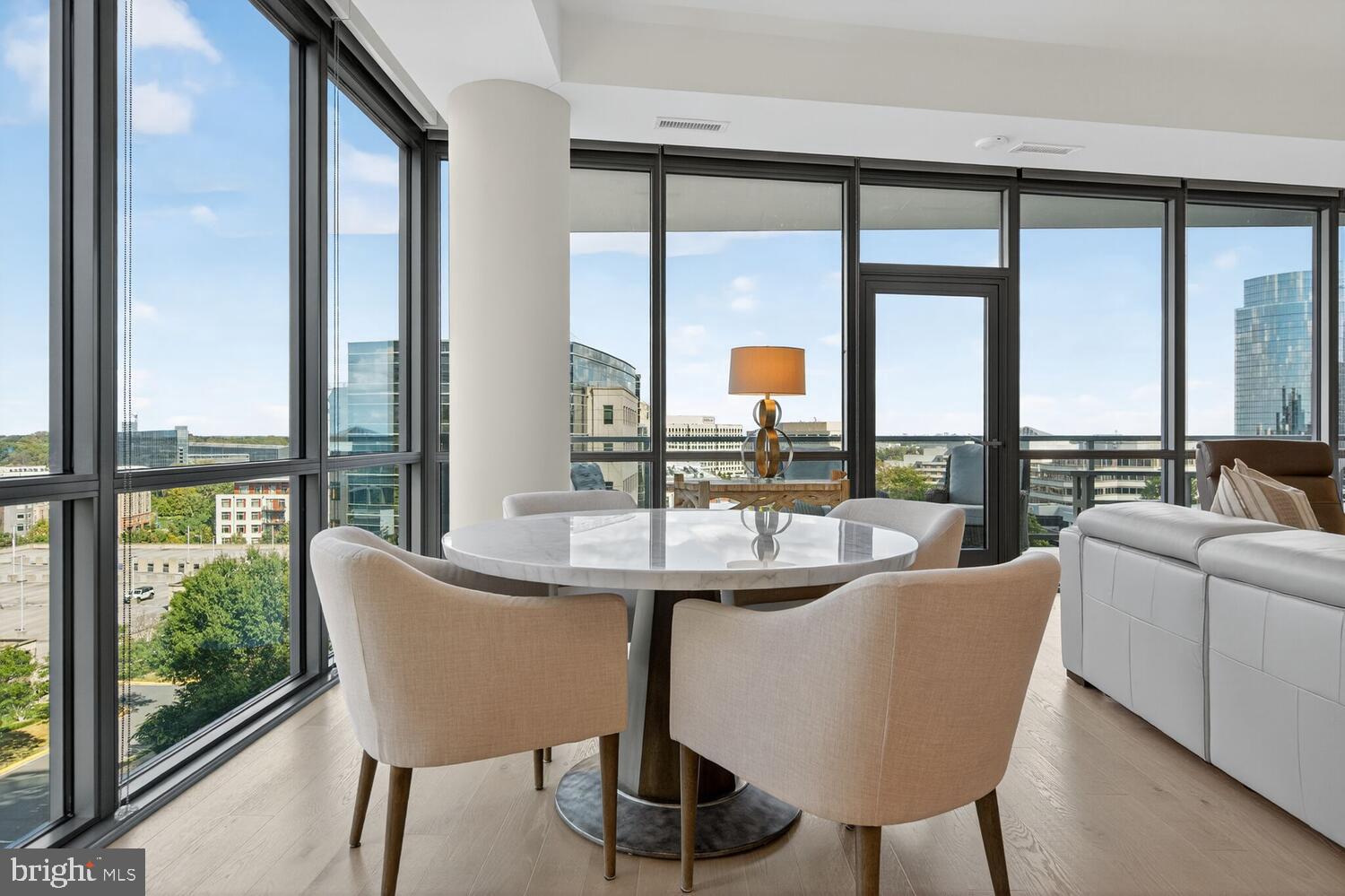 TYSONS CORNER - Residential