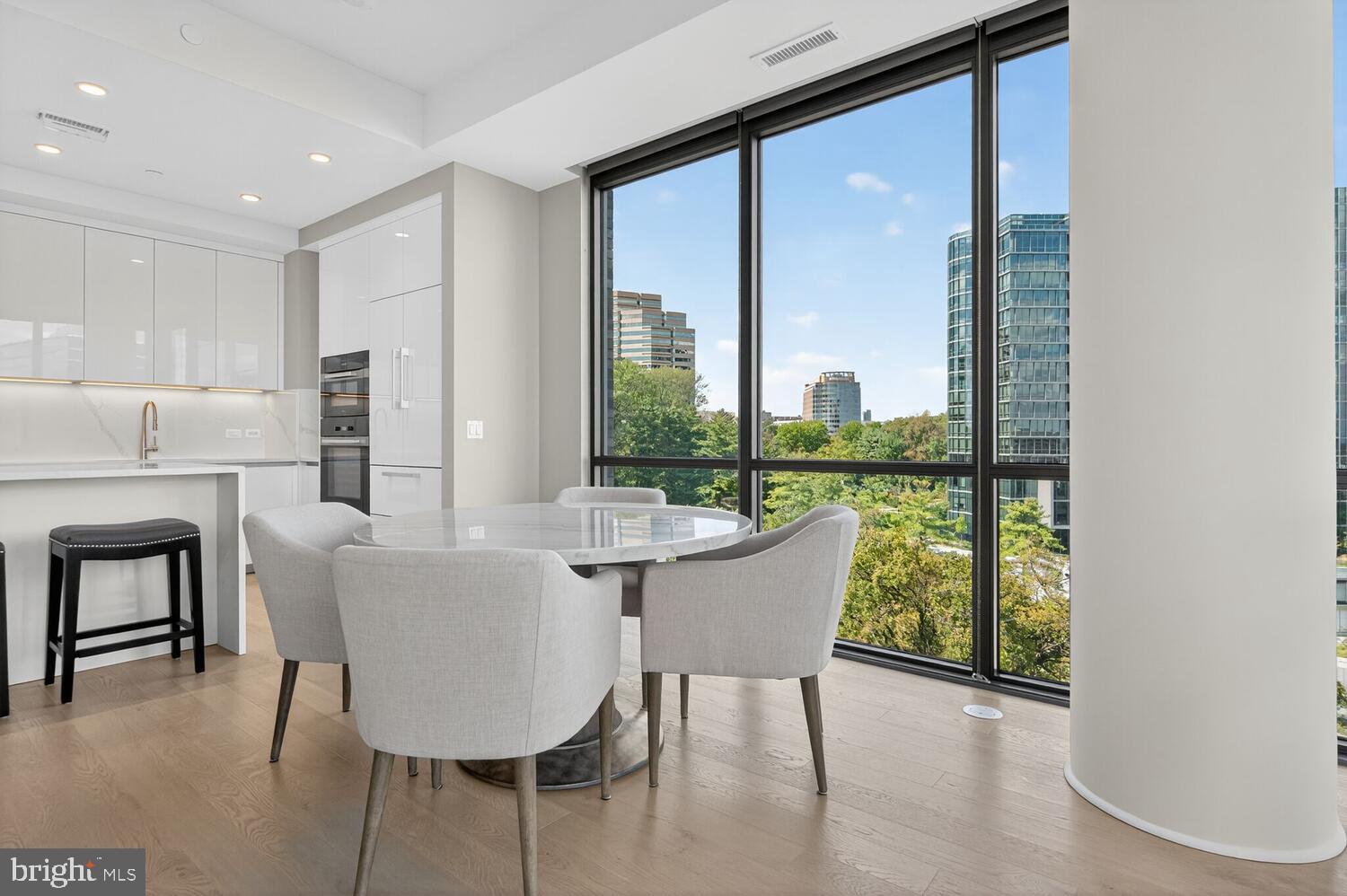 TYSONS CORNER - Residential