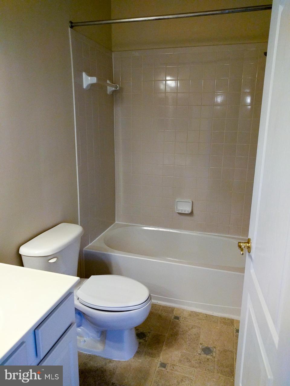 TOWN CENTER AT CAMP SPRINGS - Residential Lease