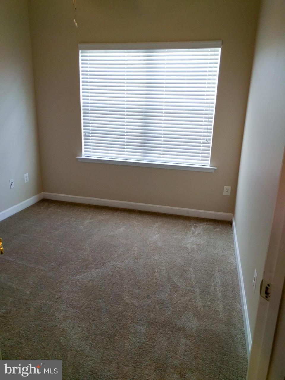 TOWN CENTER AT CAMP SPRINGS - Residential Lease